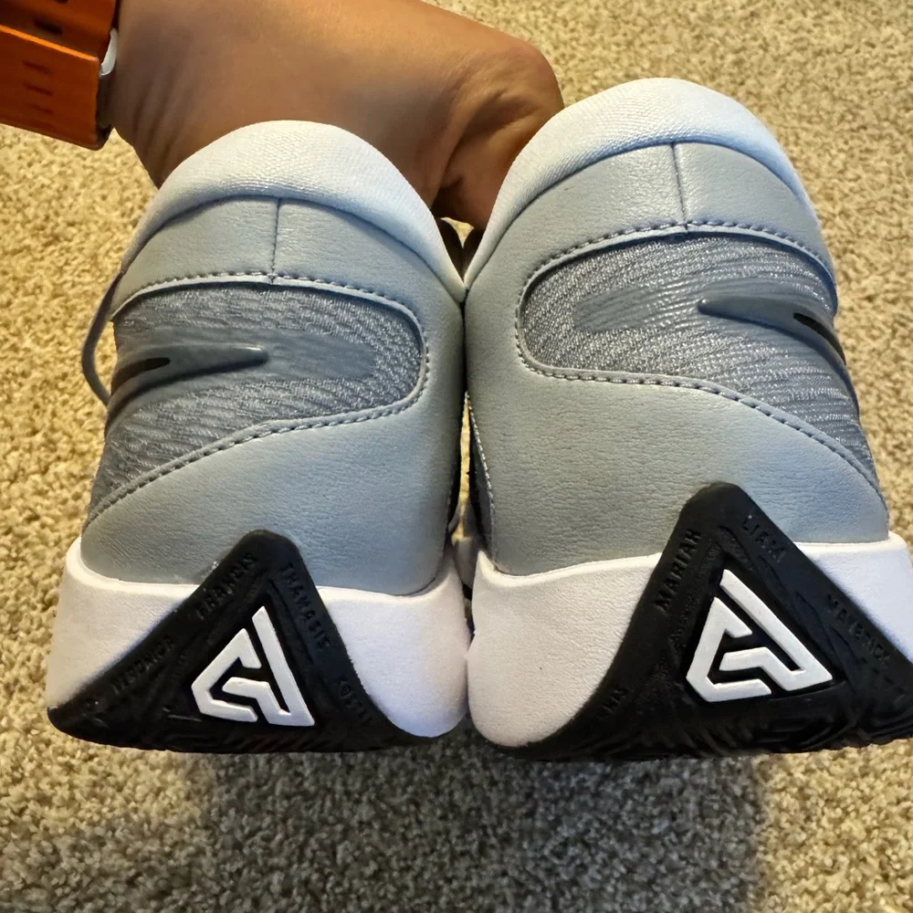 Nike Shoes Mens 13 Gray Giannis Freak 6 TB Basketball Sneakers Low FV1292-001 - Picture 6 of 9
